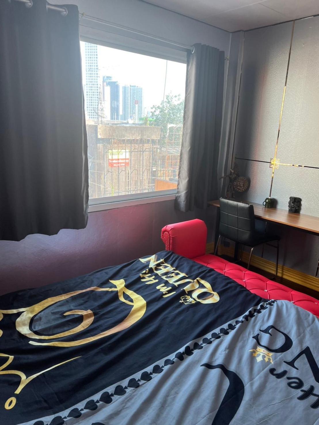 W District Guesthouse Bangkok Zewnętrze zdjęcie